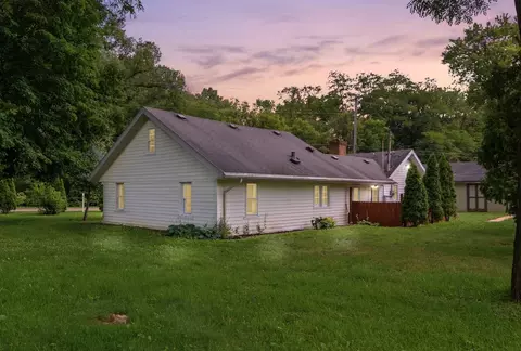 2400 Seminole Hwy, Madison, WI 53711