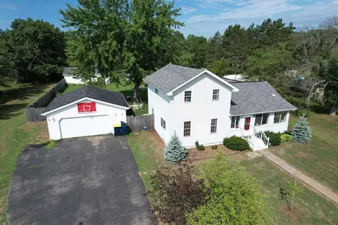 1005 S Main St, Necedah, WI 54646