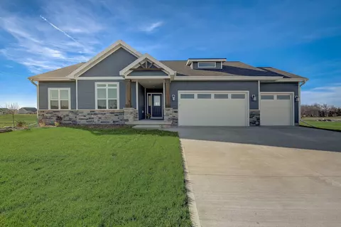 6683 Honeycomb Ln, Deforest, WI 53532