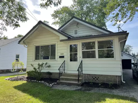 1628 Prairie Ave, Beloit, WI 53511