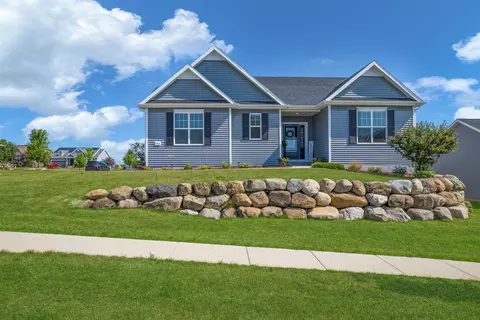 404 Blackburn Bay Dr, Verona, WI 53593