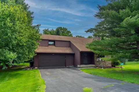 4414 Damascus Trl, Cottage Grove, WI 53527