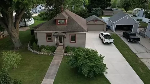 445 E Jackson St, Ripon, WI 54971