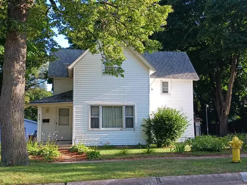 736 Euclid Ave, Beloit, WI 53511