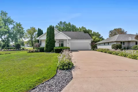 221 Webster St, Beaver Dam, WI 53916