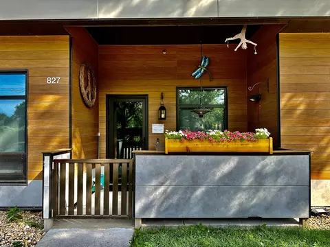 827 E Mifflin St, Madison, WI 53703