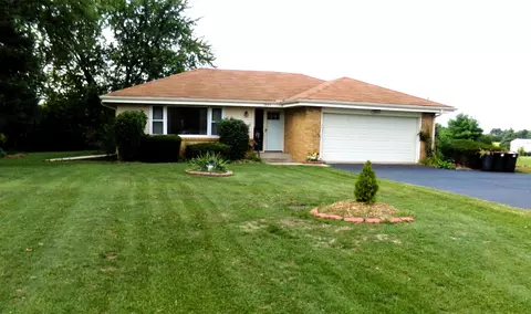 3895 Christopher Dr, Rockford, IL 61101