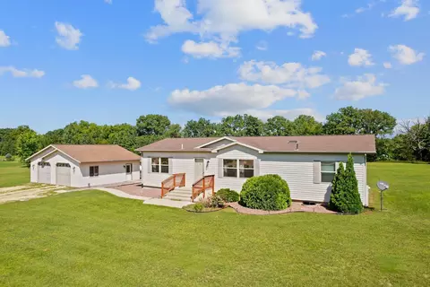 w4518 Rainbow Road, Montello, WI 53949