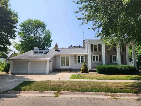 1622 16th St, Monroe, WI 53566