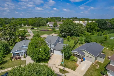 4618 New Freedom Ln, Fitchburg, WI 53711