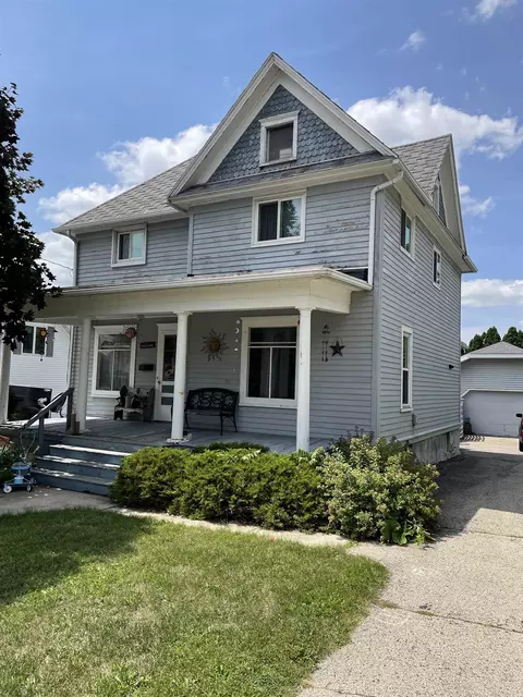 604 Beaver St, Beaver Dam, WI 53916