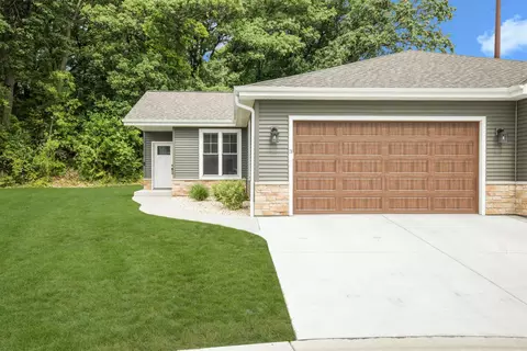 w7986 County Road B #3, Lake Mills, WI 53551