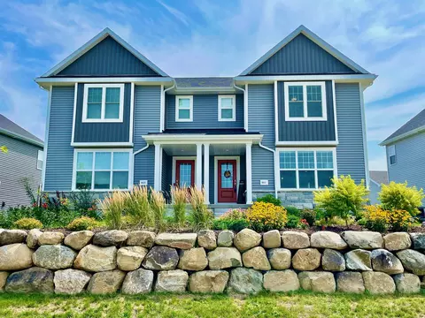 1031 Range Trl, Verona, WI 53593