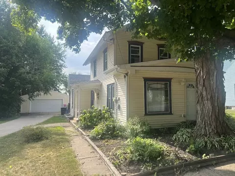 301 N Main St, Orfordville, WI 53576