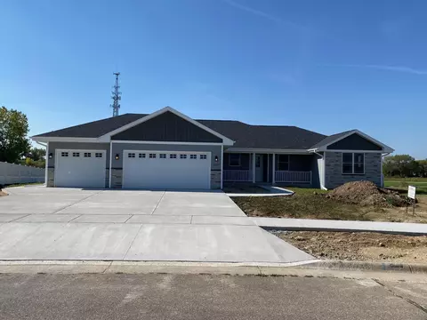 5027 Fairmont Dr, Janesville, WI 53546