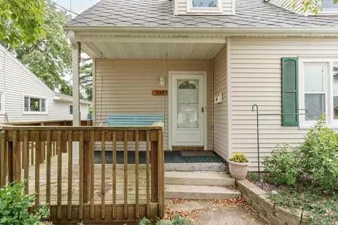 538 N Palm St, Janesville, WI 53548