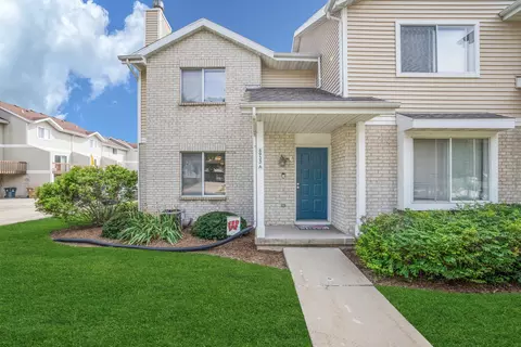 6933 Chester Dr #A, Madison, WI 53719