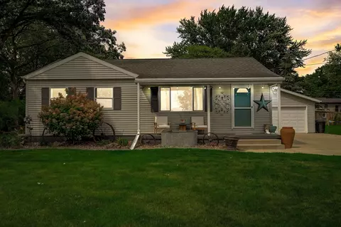 w7098 County Road B, Lake Mills, WI 53551