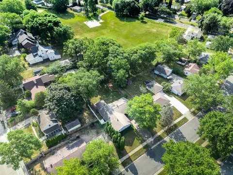 13 Walbridge Ave, Madison, WI 53714