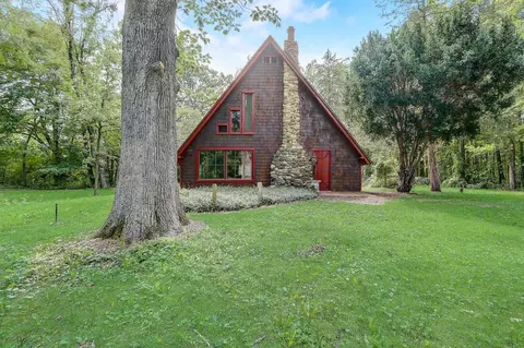 w6226 Front Road, Johnson Creek, WI 53038