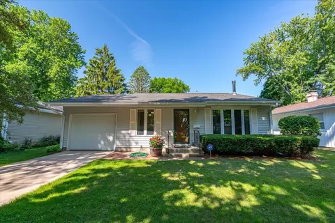 1802 Lynndale Rd, Madison, WI 53711