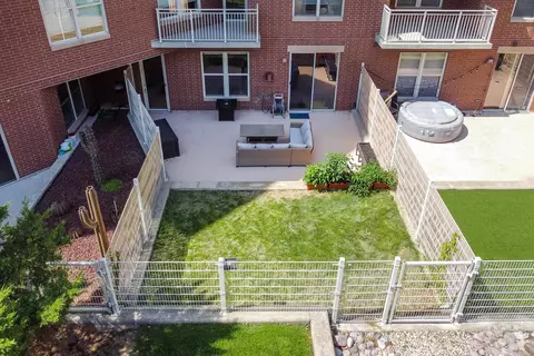 333 W Mifflin St #6120, Madison, WI 53703