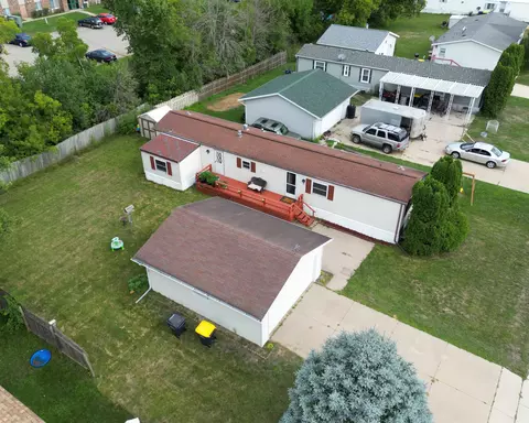 302 Green Acres Ave, Tomah, WI 54660