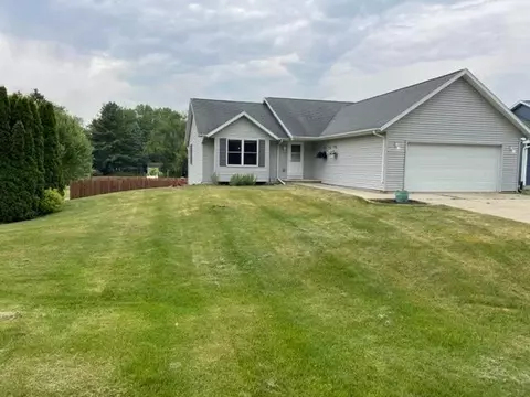 11505 N Elm St, Edgerton, WI 53534