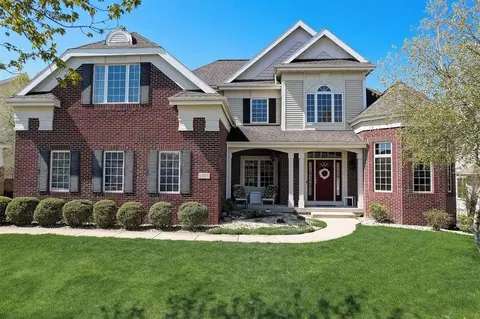 1705 Daily Dr, Waunakee, WI 53597