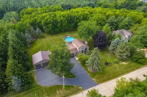 4726 E Bingham Rd, Milton, WI 53563