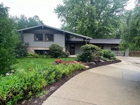 4154 Twin Valley Rd, Middleton, WI 53562