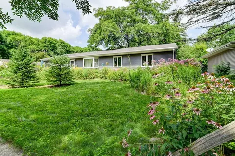 6006 Barton Rd, Madison, WI 53711
