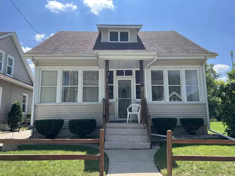 1010 Harvey St, Beloit, WI 53511
