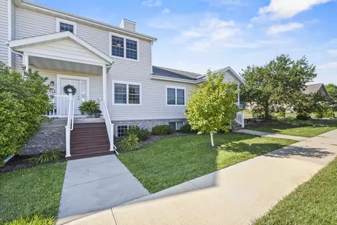 845 Kimball Ln #2, Verona, WI 53593