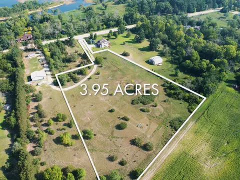 3 95 Ac County Road Y, Mazomanie, WI 53560