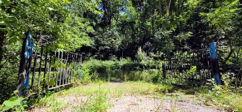 6555 Sand Hill Rd, Avoca, WI 53506