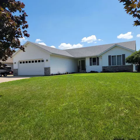 723 Fillmore St, Janesville, WI 53546