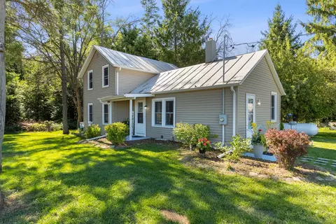 w6550 County Road Cm, Pardeeville, WI 53954