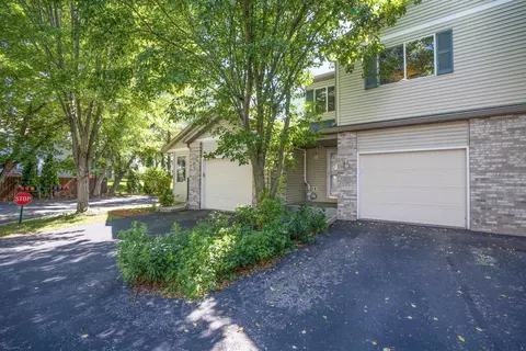 1051 Melvin Ct, Madison, WI 53704