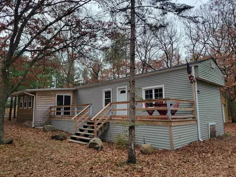 2193 Wisconsin St, Friendship, WI 53934