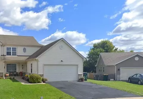 61 E Sedgemeadow St, Elkhorn, WI 53121