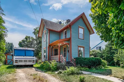 126 W Lincoln St, Oregon, WI 53575