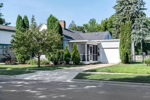 2108 Middleton St, Middleton, WI 53562