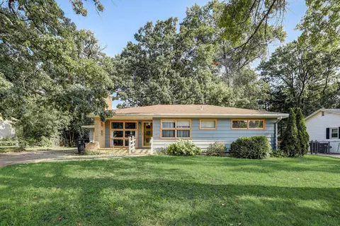 112 Harding St, Stoughton, WI 53589