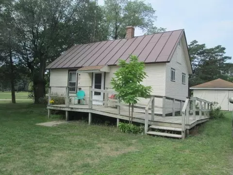 2527 Franklin St, Grand Marsh, WI 53936