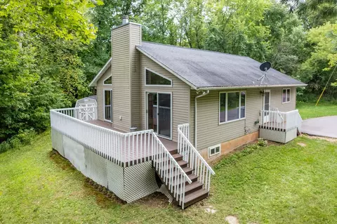 s1157 Mohawk Court, La Valle, WI 53941