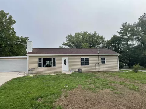 1501 Conant St, Lake Geneva, WI 53147