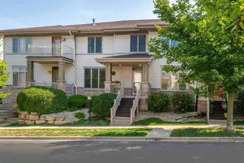 8261 Starr Grass Dr, Madison, WI 53719