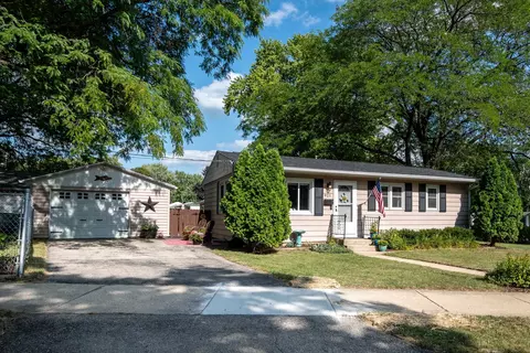 921 Mayfair Ave, Madison, WI 53714