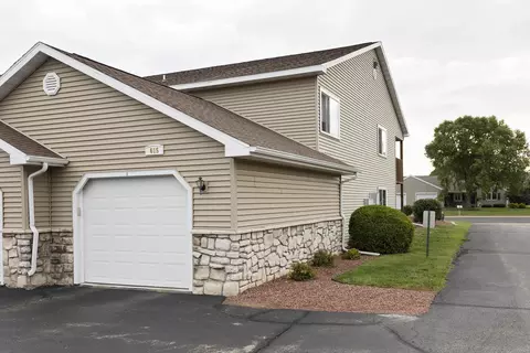 615 Reena Ave #1, Fort Atkinson, WI 53538